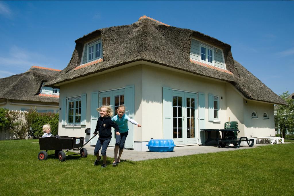 Roompot Buitenhof Domburg Rum bild