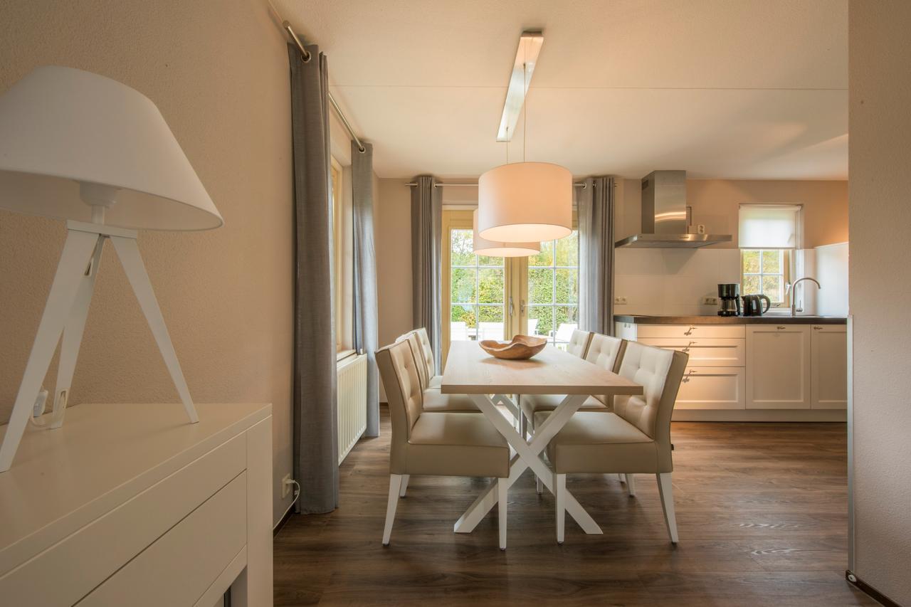 Roompot Buitenhof Domburg Rum bild